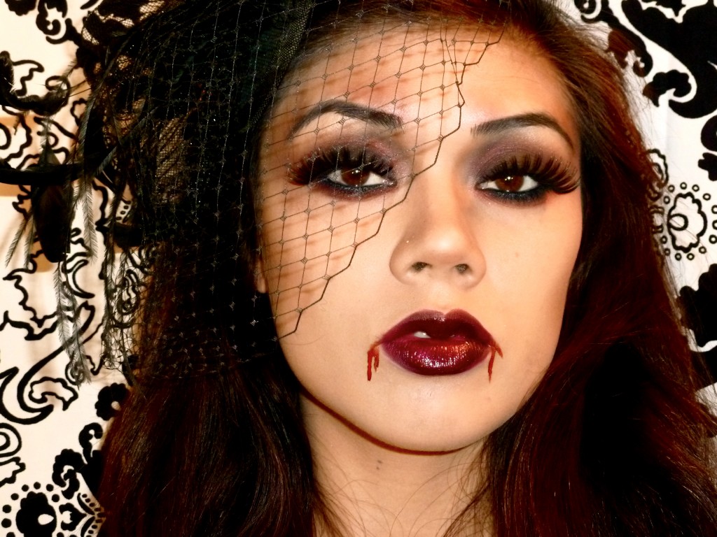Twilight vampírsky make-up na haloween a umelé mihalnice | foto Lady Art Looks